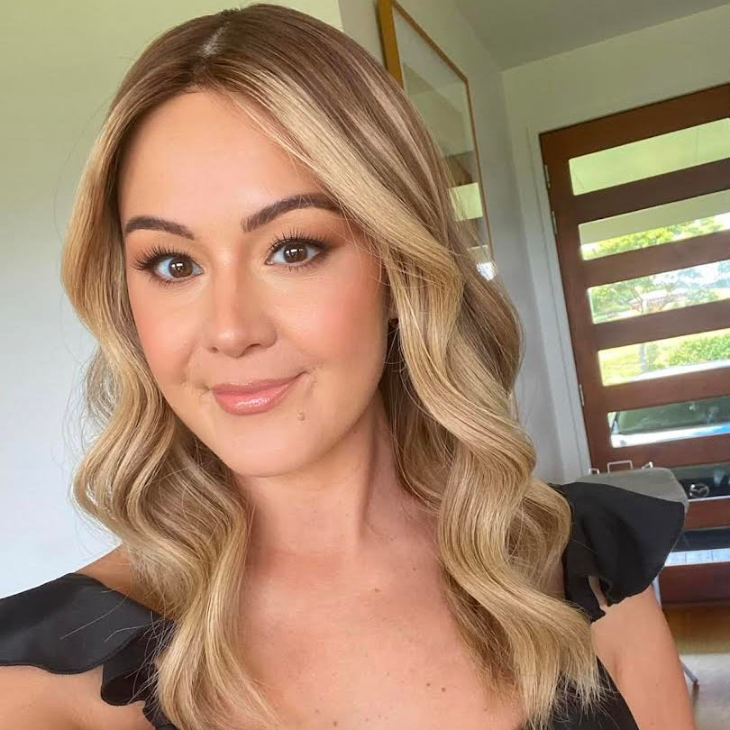 Luxury human hair wig in blonde balayage