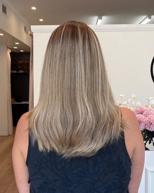 18" Platinum Lace Collection - Remy Human Hair Wig - LUNA